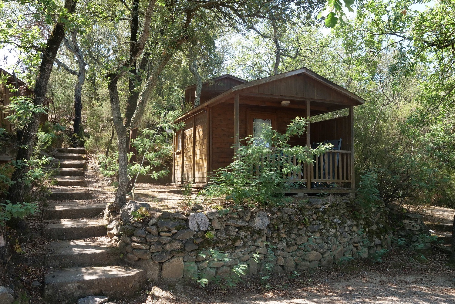 Camping Les Albères avec chalets