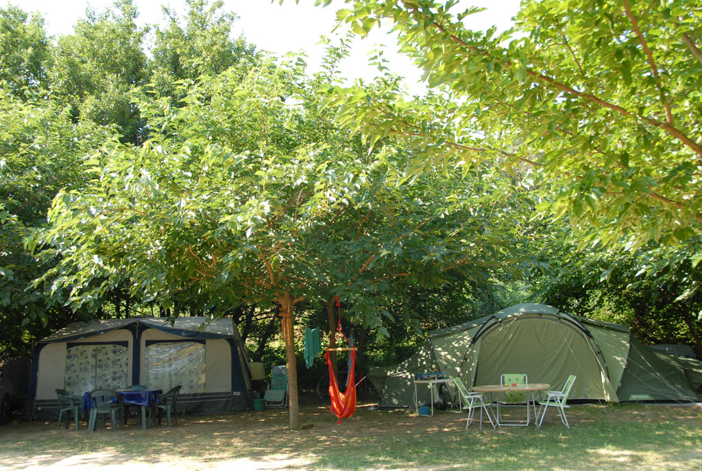 CAMPING-LES-ALBERES---hébergements-©Cybele-Vacances08