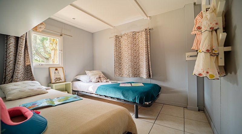 CHALET 4 PERS - ALBERES - CAMPING 4 ETOILES PYRENEES ORIENTALES