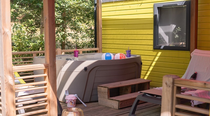Gamme Duo Premium Jacuzzi / 2 chambres - ALBERES - CAMPING 4 ETOILES PYRENEES ORIENTALES