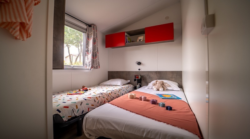 Gamme QUATTRO / 4 chambres - ALBERES - CAMPING 4 ETOILES PYRENEES ORIENTALES