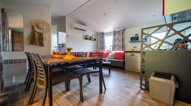 Mobil home quattro Premium Jacuzzi 8 personnes Camping Pyrénées-Orientales